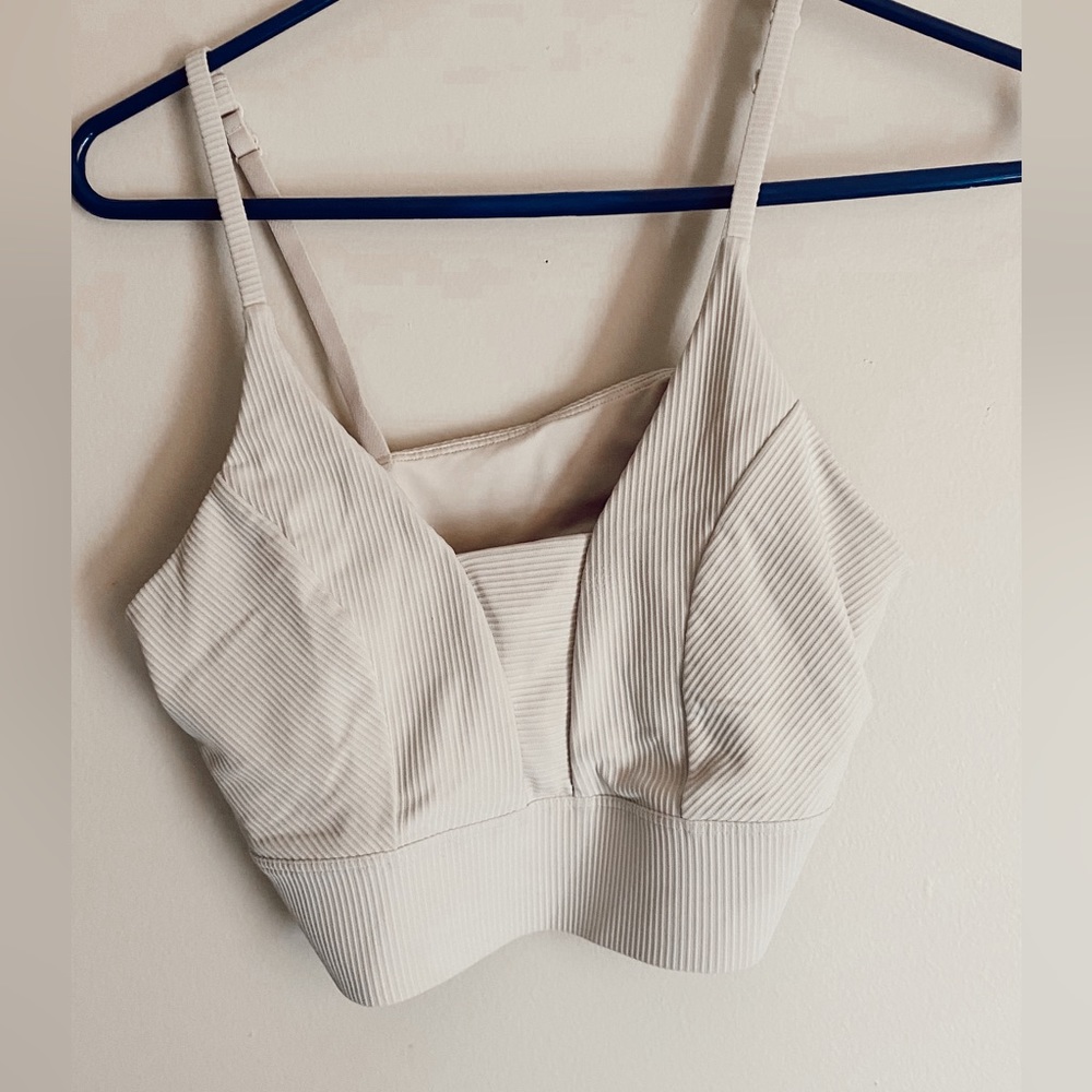 Old navy sports bra